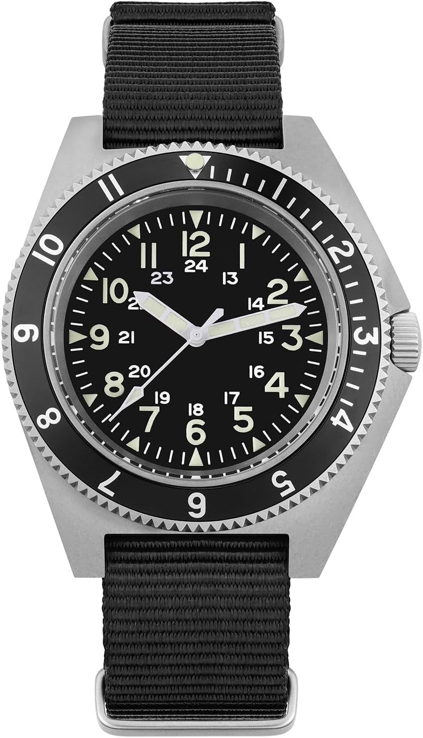 Military Dive Watch VH31 Sweep Second Quartz Sapphire Crystal Luxury 200m Waterproof for Men